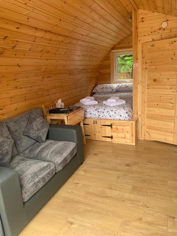 Conifer Cabins Форт-Вільям Екстер'єр фото