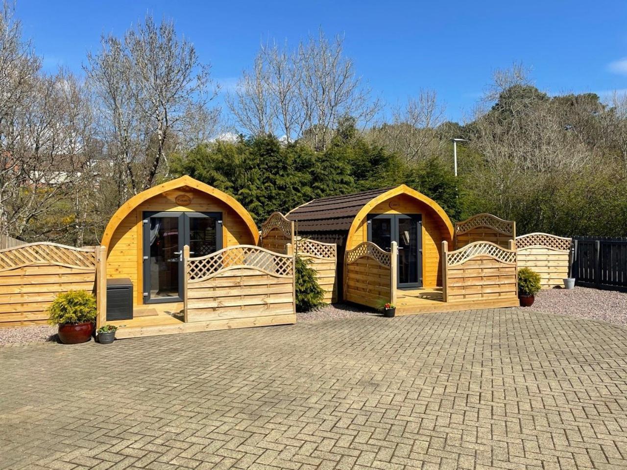 Conifer Cabins Форт-Вільям Екстер'єр фото